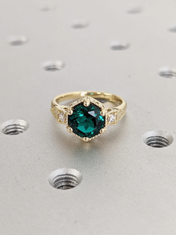 Vintage Emerald Ring