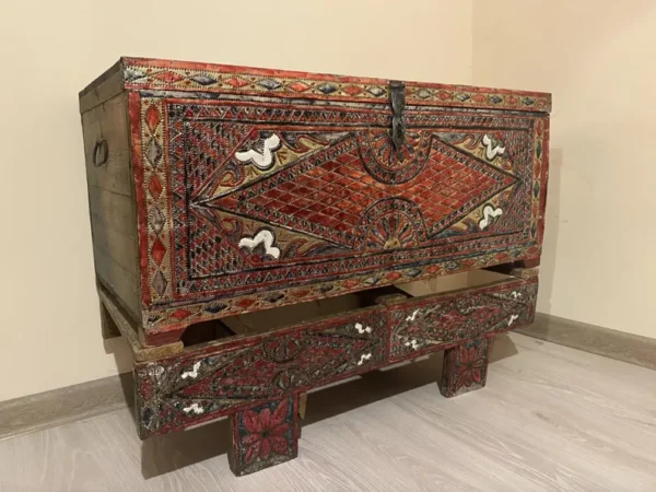 Kazakh Sunduk Chest Handmade Trunk from Southern Kazakhstan - 1900